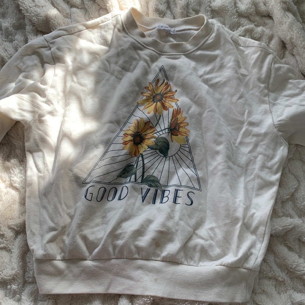 Sweatshirt